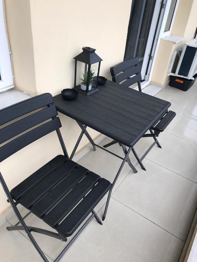 Kavala Squareview Apartment ภายนอก รูปภาพ