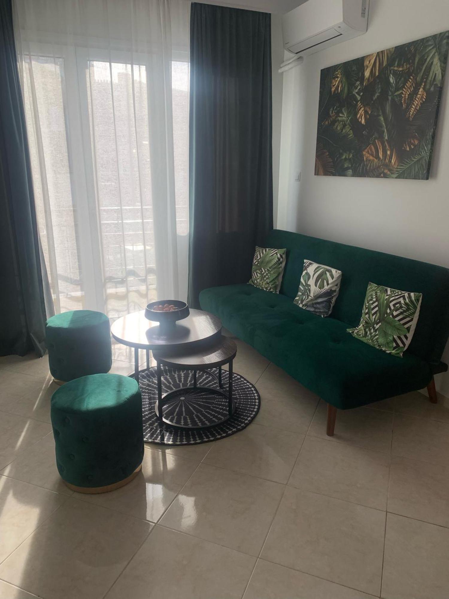 Kavala Squareview Apartment ภายนอก รูปภาพ