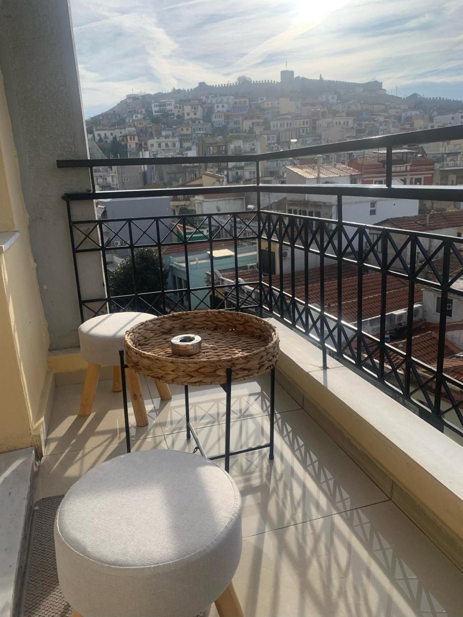 Kavala Squareview Apartment ภายนอก รูปภาพ