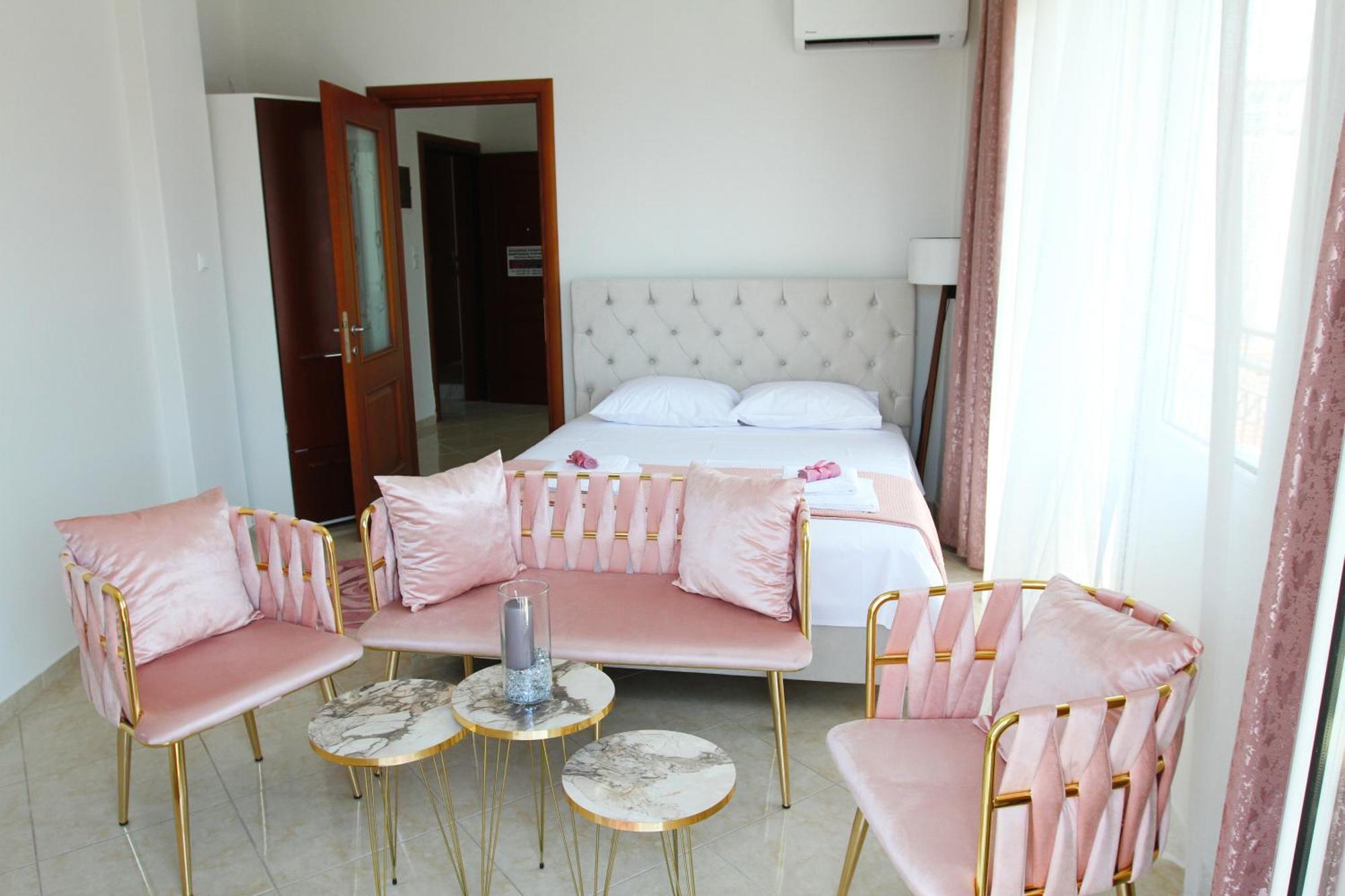 Kavala Squareview Apartment ภายนอก รูปภาพ